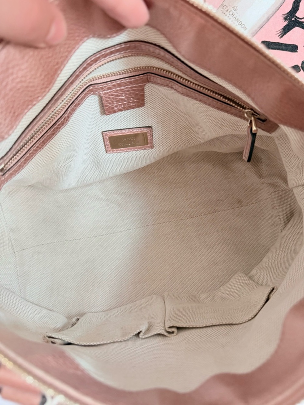 Gucci SOHO "JAPAN EXCLUSIVE "GG interlock pink Metallic π - Picture 13 of 16
